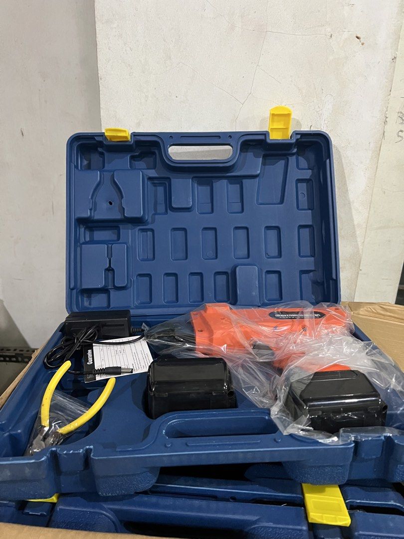 Automatic Rebar Tying Machine with Case and Accessories (Category: Construction Tools & Equipment) located in Manila. Submitted by icarux995387 (Listing ID 1461058867, Image 1). Description: - Automatic rebar tying machine - Includes hard case for storage and transport - Comes with charger, batteries, and pliers - Instruction manual included - Ideal for construction or DIY projects - Easy to use and highly efficient.