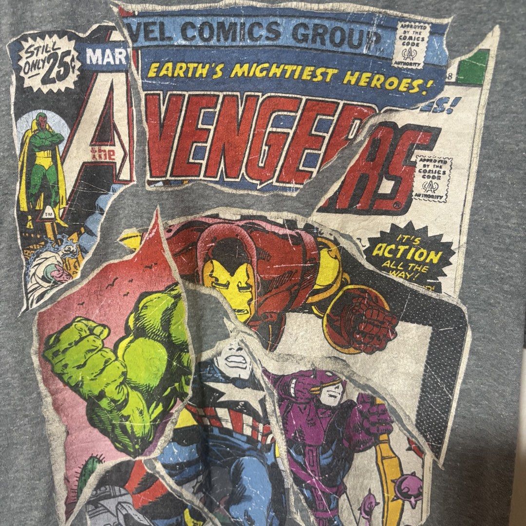 Avenger Comic (Category: Activewear) located in Kuala Lumpur. Submitted by sibsstore.my (Listing ID 1461092986, Image 2). Description: Avenger #sibsstoreavailable ✅ Saiz : S/M Condition 8/10 RM 15 Any enquiries can pm for more detail. #bundles #bundlemalaysia #bundlemurah bundleonline lokalah kakiselam kakiselambundle bundlejrb kakibundle streetwear nikebundle adidasbundle tshirtbundle bundlekita barangmurah bundlemurahonline bundlemalaya bundlem