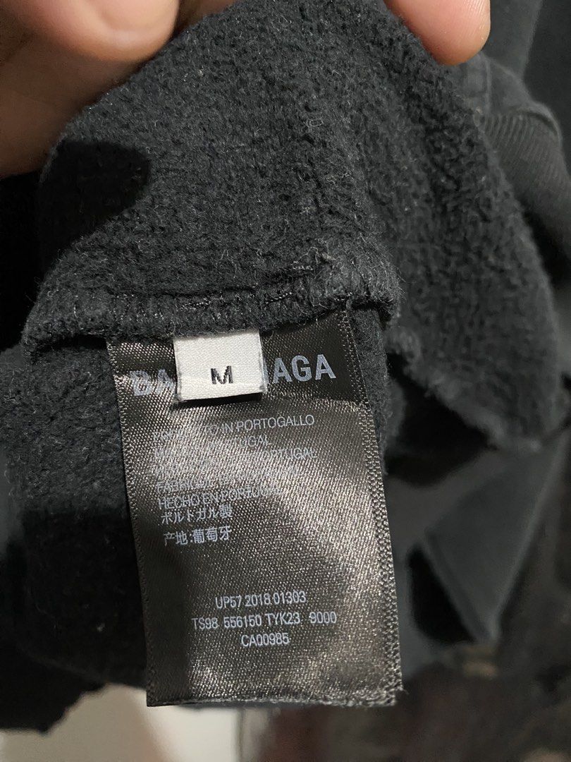 BALENCIAGA (Category: Luxury Apparel) located in Rizal. Submitted by thrift.cartel (Listing ID 1460930651, Image 3). Description: MISSING LACE ONLY SUPER HEAVY.