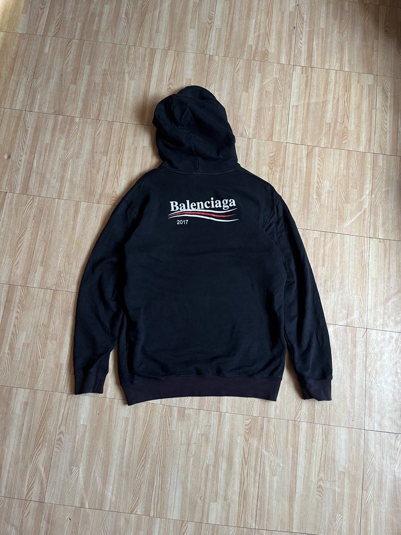 BALENCIAGA HOODIE JACKET (Category: Hoodies) located in Dalaguete. Submitted by inukai.co (Listing ID 1460979683, Image 2). Description: Size Large W 21 L 29 No Issues .