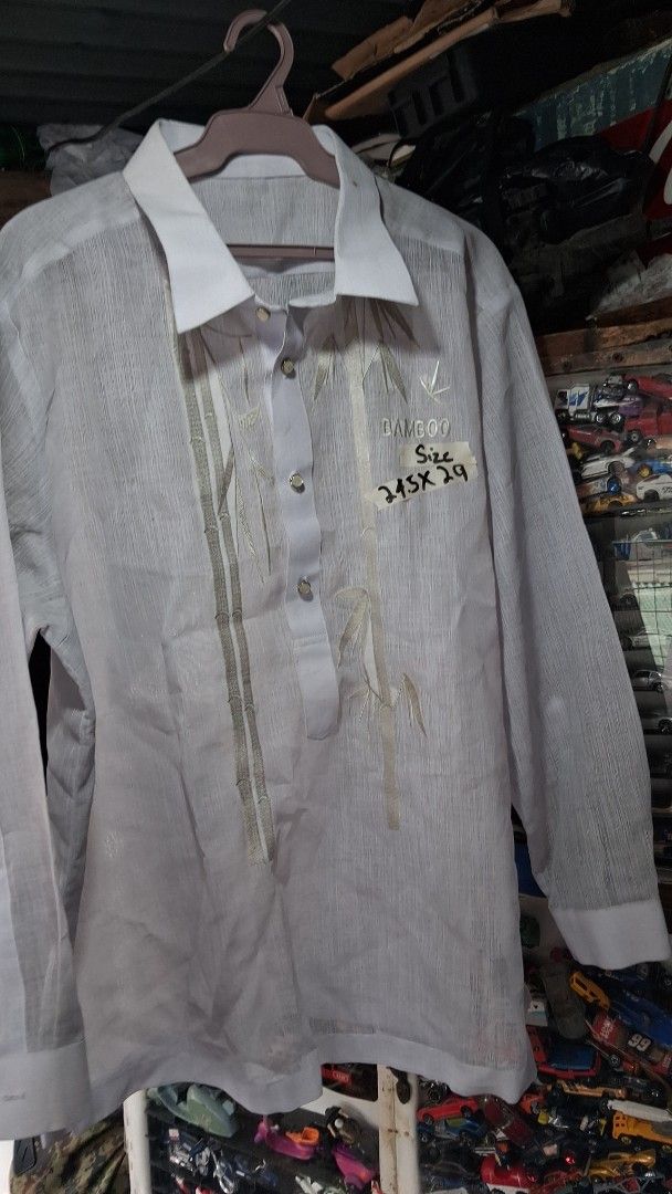 Barong size 24x29inch (Category: Luxury Apparel) located in Manila. Submitted by marcas022798212 (Listing ID 1460989509, Image 3). Description: .