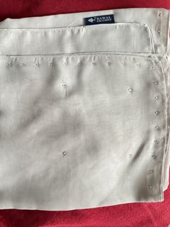(Category: ) located in . Submitted by preloved2beloved (Listing ID 1460943229, Image 1). Description: .