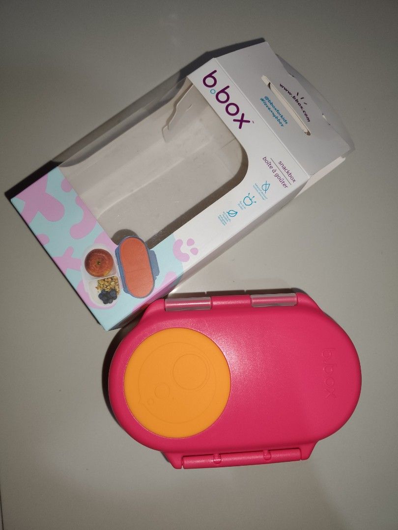 Bbox mini snack box (Category: Water Bottles & Tumblers) located in San Jose. Submitted by littlezcloset (Listing ID 1461066654, Image 1). Description: like used once lng sandwich lng nilagay rfs: mas prefer ko ung bbox mini lunchbox.