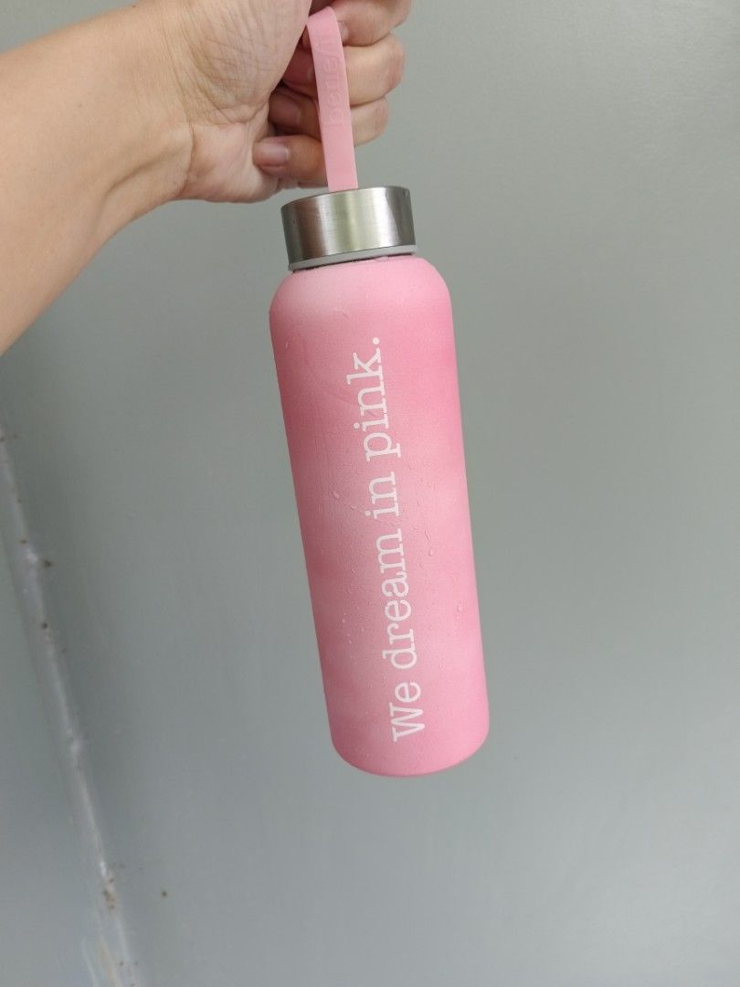 Benefit Color Changing Tumbler (Category: Water Bottles & Tumblers) located in Antipolo. Submitted by legoninos.legoninas (Listing ID 1461095246, Image 3). Description: Benefit Cosmetics Color changing water tumbler with box brand new..