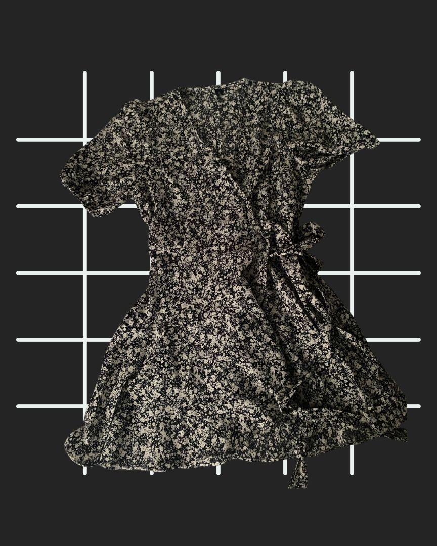Black & White Floral Wrap Dress (Category: Dresses) located in Manila. Submitted by 2.nthral (Listing ID 1461070691, Image 1). Description: ★ ★ READ BEFORE BUYING ★ ★ This is a pre-loved item. Item is in good condition, unless otherwise stated. Manage expectations. DESCRIPTION: ◦ Size: M Mode of Payment: Cash (For meet-up only), GCash, Maya, Instapay Mode of Delivery: Meet-up (LRT-2 Legarda Station), or Delivery (Fee to be covered by buyer) Feel 