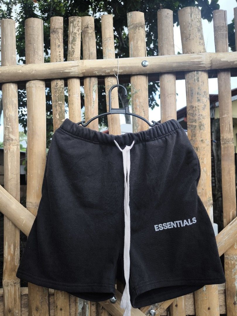 Black Essentials Shorts (Category: Activewear) located in Manila. Submitted by thrift2currency (Listing ID 1461077111, Image 1). Description: - Black Essentials shorts - Drawstring waist for adjustable fit - Signature Essentials logo on the side - Comfortable and casual design - Ideal for everyday wear or lounging - Ready for a new home!.
