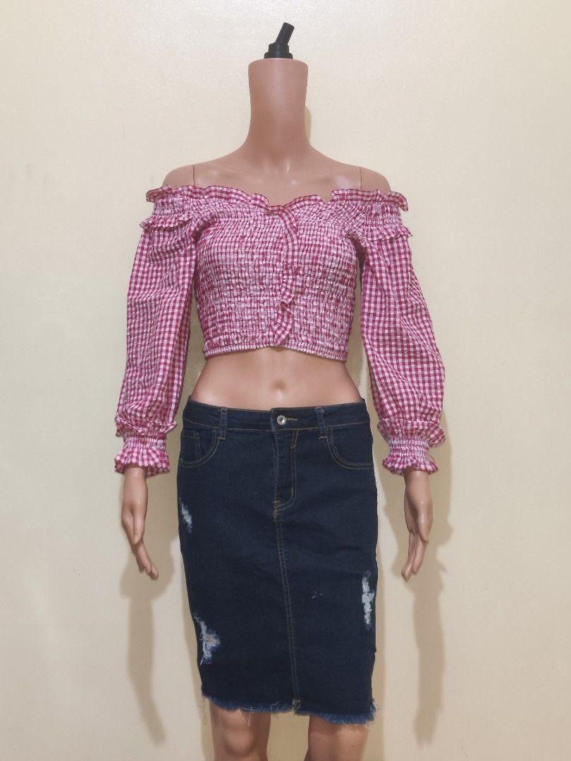 Blouse code 1 (Category: Skirts) located in Manila. Submitted by tiktok_hellobloom.careteam (Listing ID 1461084347, Image 1). Description: RFS: Decluttering.