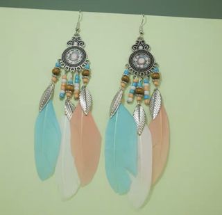 (Category: ) located in . Submitted by chic_runway (Listing ID 1460956479, Image 1). Description: .