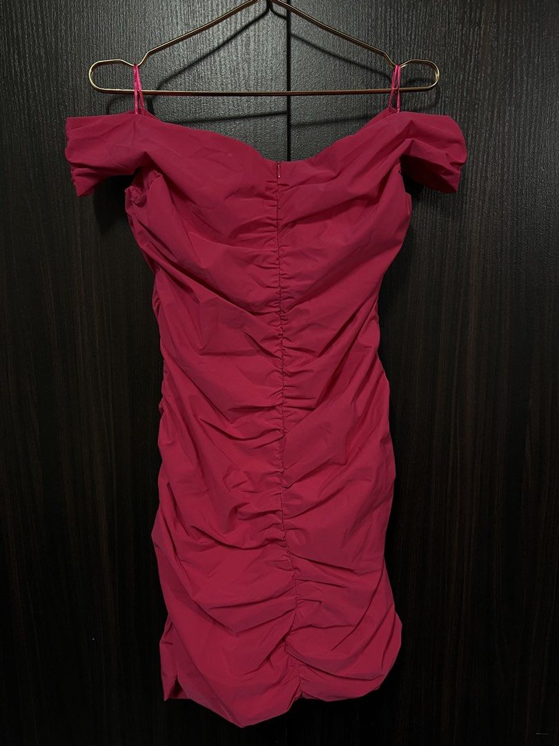 BNWT ZARA DRESS L (Category: Dresses) located in Cavite. Submitted by paupau.shopper (Listing ID 1461097088, Image 3). Description: .