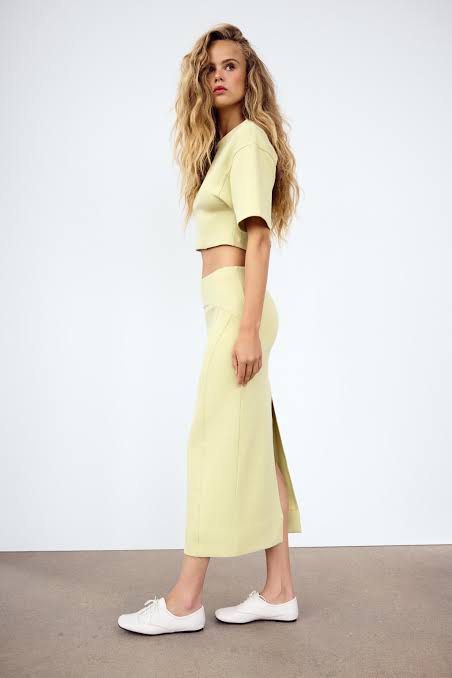 BNWT ZARA SET M-S (Category: Sets or Coordinates) located in Cavite. Submitted by paupau.shopper (Listing ID 1461103005, Image 2). Description: .