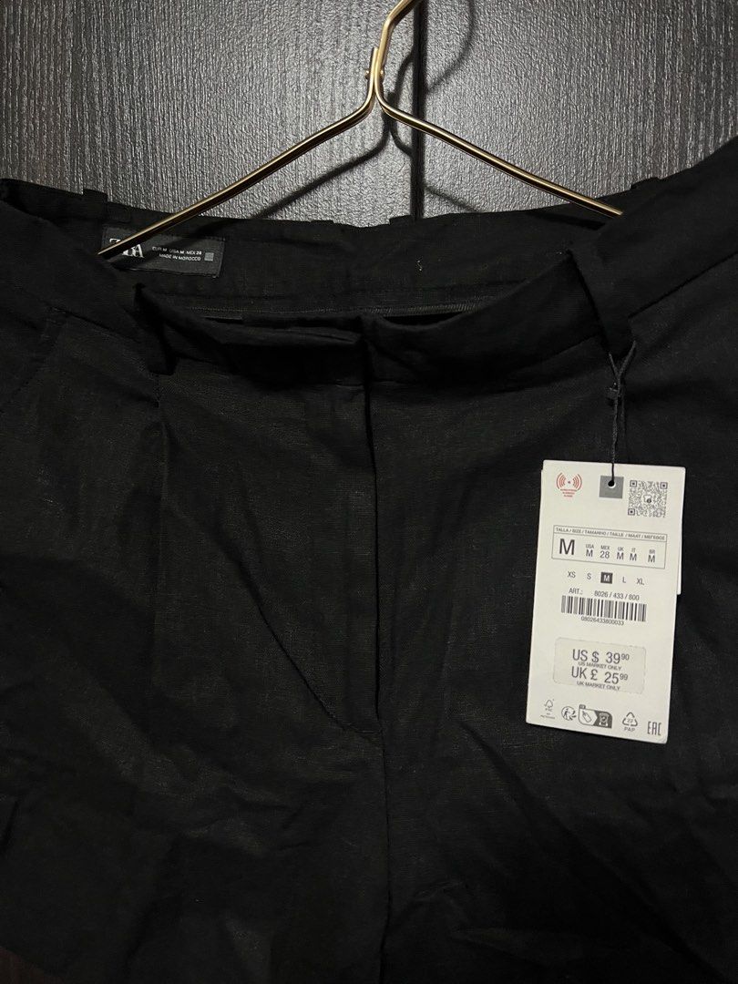 BNWT ZARA SHORTS M (Category: Shorts) located in Cavite. Submitted by paupau.shopper (Listing ID 1461102542, Image 2). Description: .