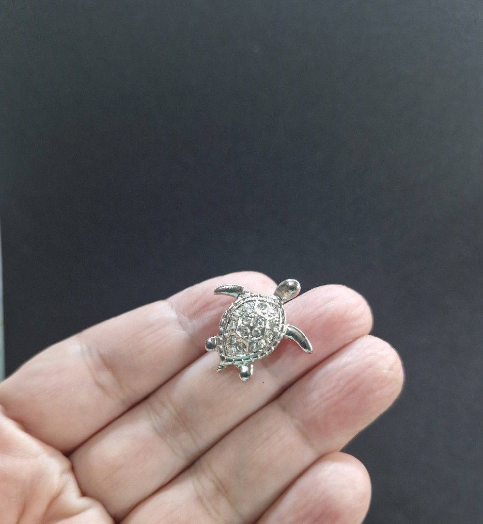 Bog Turtle Brooch (Category: Brooches) located in Taguig. Submitted by mommaschoice (Listing ID 1461069431, Image 2). Description: Brand New Secure pin design Elegantly crafted Unisex use Adorned w/ Clear Rhinestones Silver-Tone finish Small brooch Perfect for suits, jackets, caps Ships nationwide.