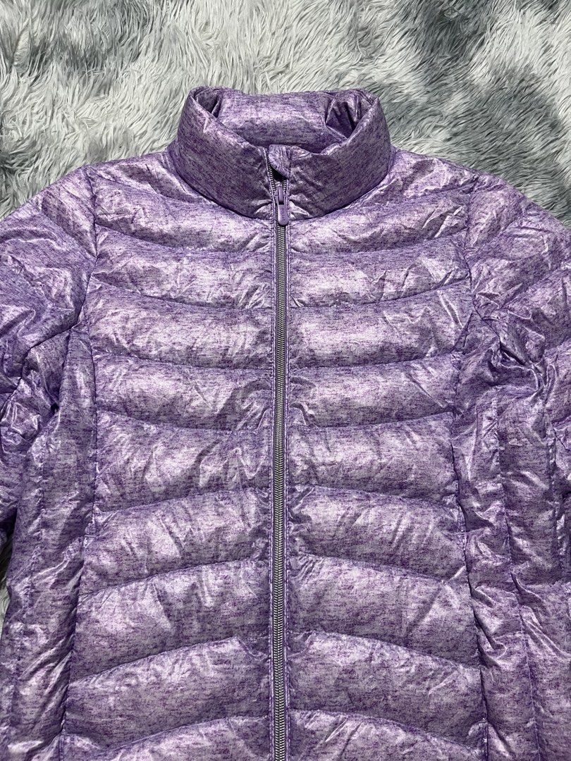 Bossini Lightweight Down Puffer Jacket (Category: Coats, Jackets and Outerwear) located in Sasmuan (Sexmoan). Submitted by winterclothes.ph (Listing ID 1461052353, Image 2). Description: Bossini Lightweight Down Puffer Jacket 150 on tag fit XS to Small Women’s Width 18 Length 23 Excellent Condition .