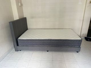 (Category: ) located in . Submitted by aura_furniture1 (Listing ID 1460924750, Image 1). Description: .