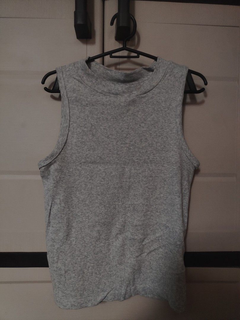 Brand new small - medium (Category: Clothes Drying Rack) located in Manila. Submitted by liveearth_704984 (Listing ID 1461093930, Image 2). Description: Brand new and preloved 🥰.