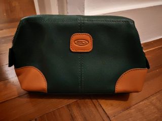 （分類：）位於 。 由 damjan 提交（商品編號 1461060742，圖片 1）。簡介： 。