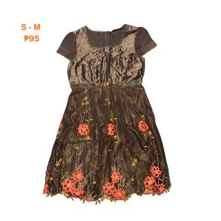 (Category: ) located in . Submitted by orange.thrift (Listing ID 1461052636, Image 1). Description: .