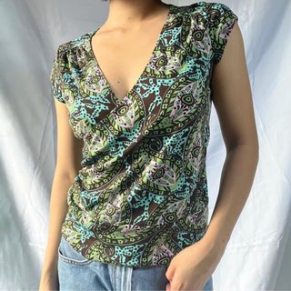 (Category: ) located in . Submitted by demi.rewears (Listing ID 1460927138, Image 1). Description: .