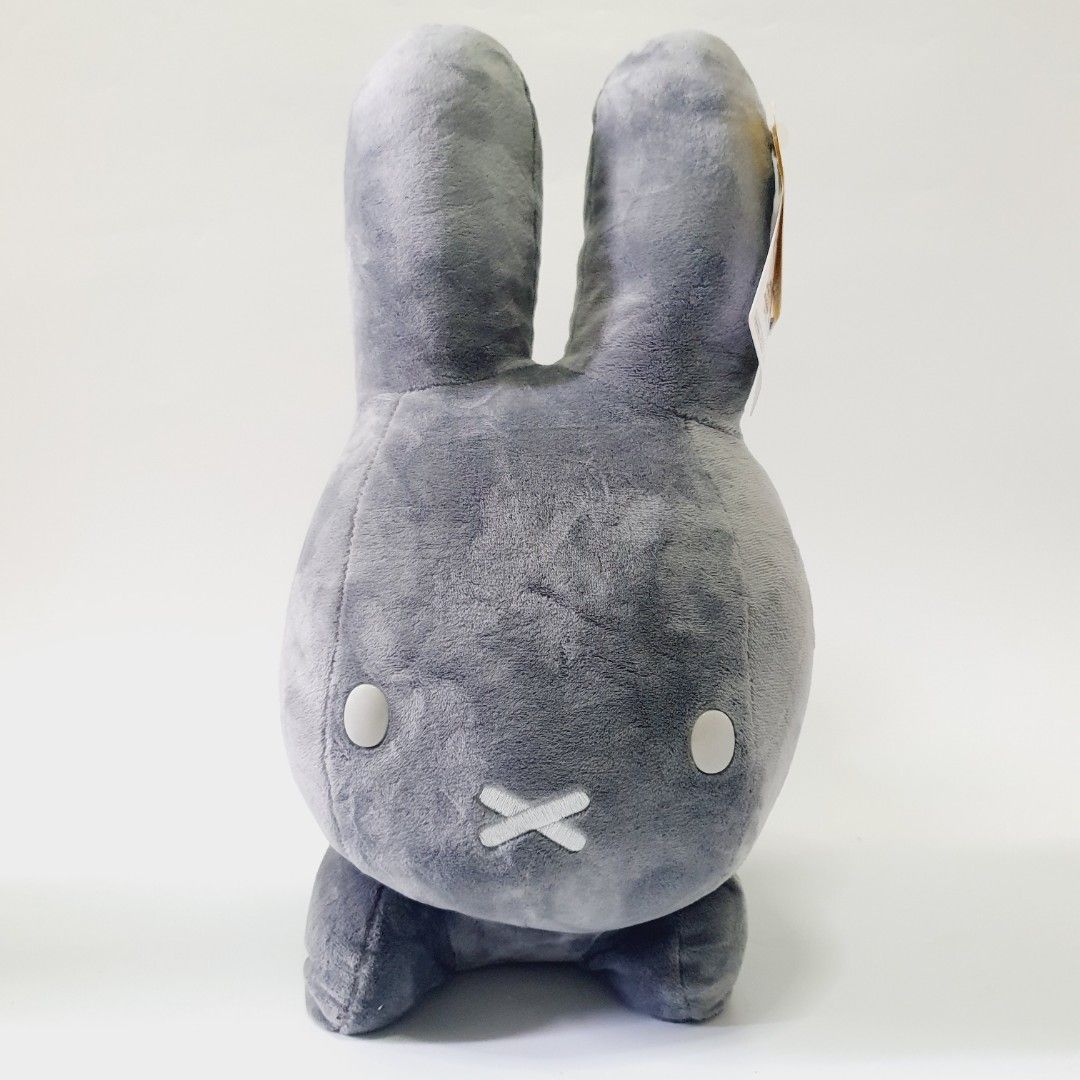 Bruna Animal Miffy Plush Dark Gray (Category: Plushies & Soft Toys) located in Taytay. Submitted by kyo.mono (Listing ID 1461107057, Image 1). Description: 💟Follow us on IG: kyo.mono for faster replies TikTok: kyo.mono_ for videos and review Brand new with papertag Auth from Japan Actual photos posted L: 15" H:16" Rare.