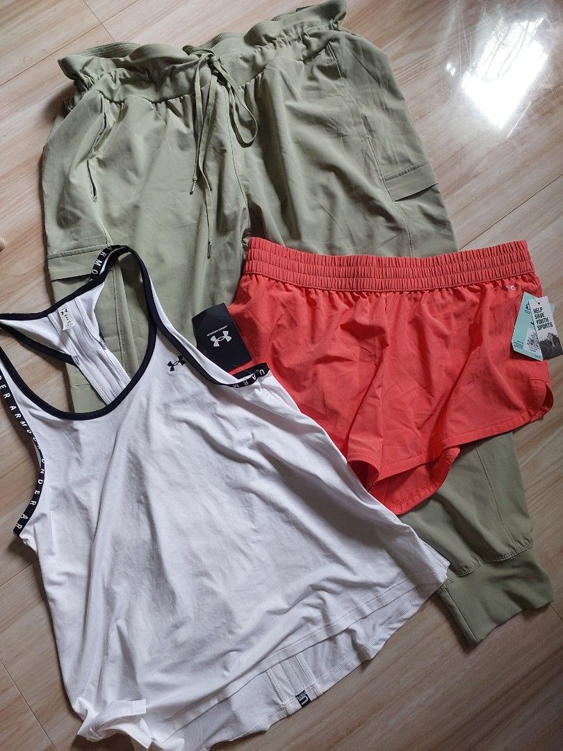 Bundle for 1k (Category: Others Tops) located in Manila. Submitted by kristinera72772 (Listing ID 1460992250, Image 2). Description: .