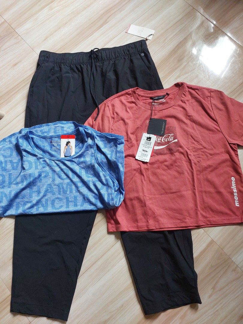 Bundle for 1k (Category: Others Tops) located in Manila. Submitted by kristinera72772 (Listing ID 1460992250, Image 1). Description: .