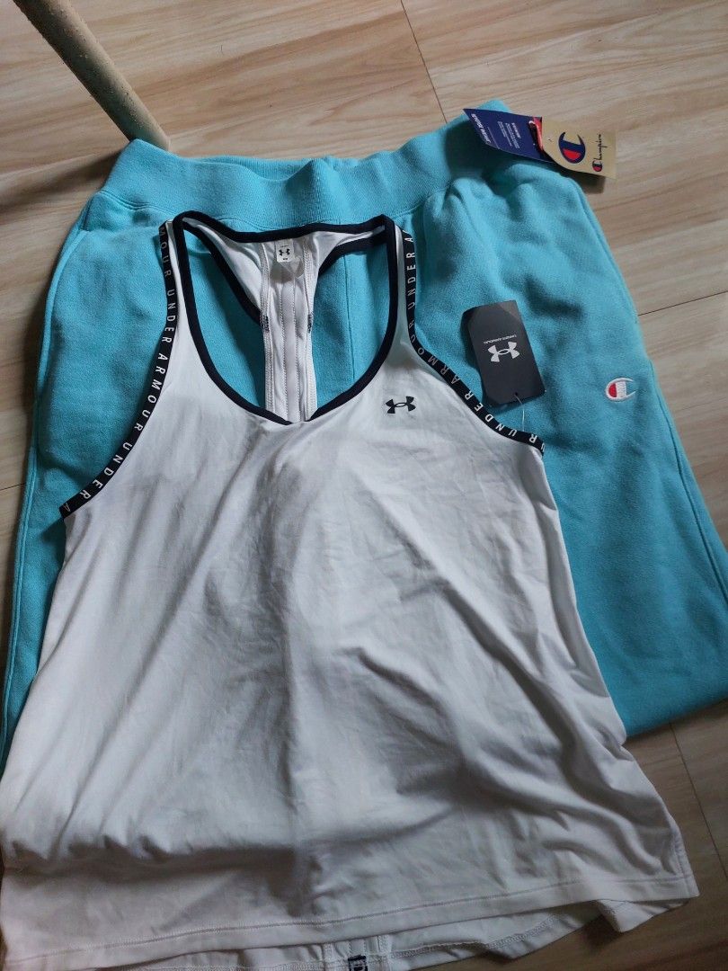 Bundle for 1k (Category: Others Tops) located in Manila. Submitted by kristinera72772 (Listing ID 1460992250, Image 3). Description: .
