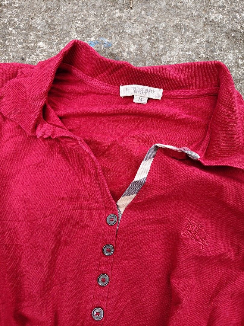 Burberry blouse (Category: Blouses) located in Tacloban City. Submitted by solothriftfinds (Listing ID 1460937610, Image 2). Description: Burberry blouse Excellent condition no issue.