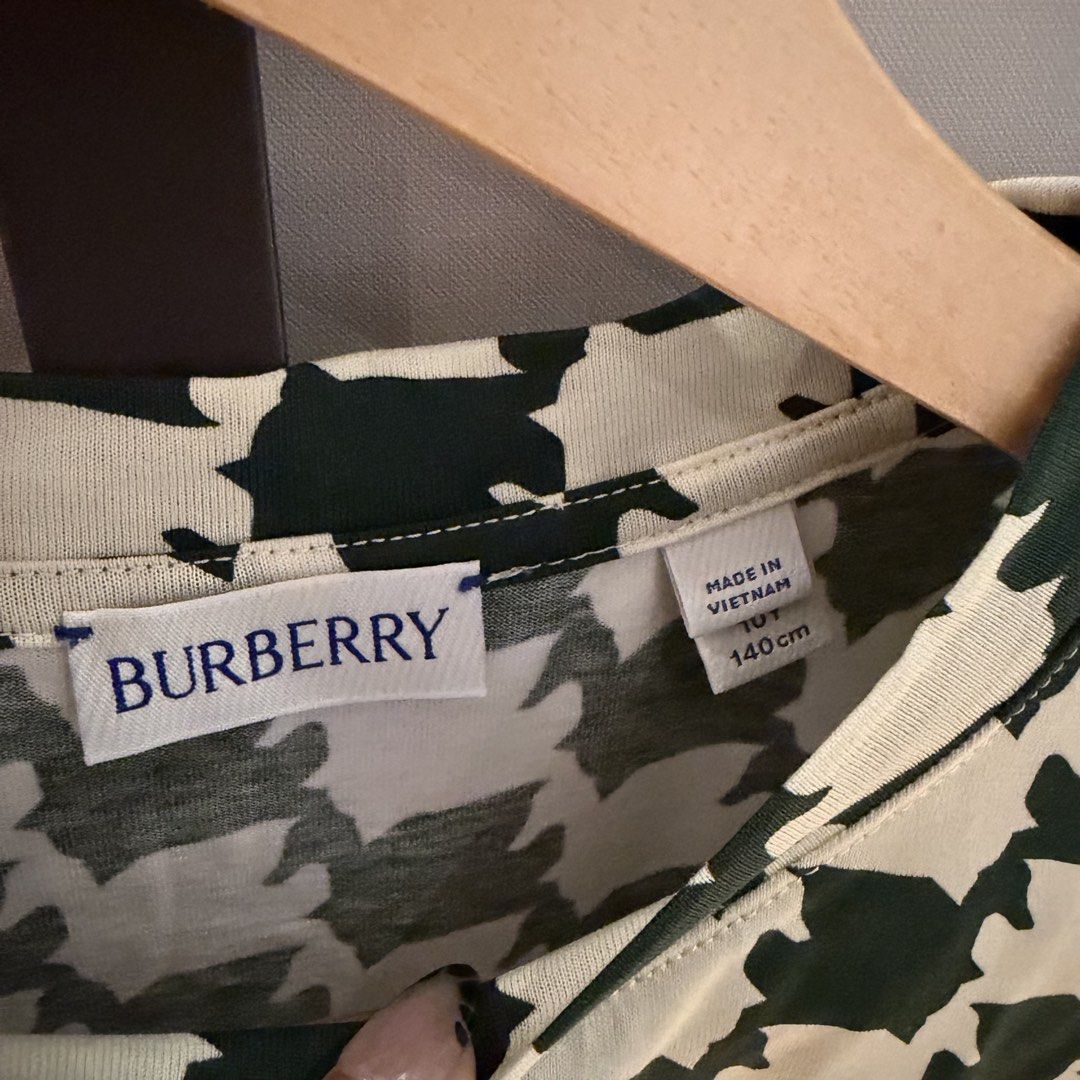 Burberry green top (Category: Babies & Kids Fashion) located in Quezon City. Submitted by shyllemercado (Listing ID 1460931084, Image 2). Description: .