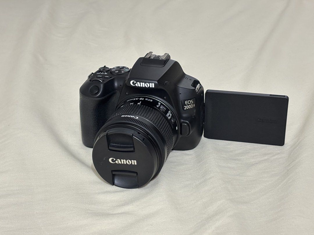 Canon EOS 200D II (Category: Cameras) located in Manila. Submitted by orjalofran17869 (Listing ID 1460991429, Image 3). Description: Canon EOS 200D II Inclusions: - Canon 18-55mm Kit Lens - Camera Bag - Battery and Charger - 32GB SanDisk Memory Card - Extra 50mm lens - With camera strap RFS: Upgrade .