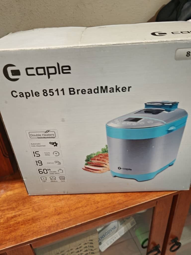 Caple 8511 Breadmaker (Category: Breadmakers) located in Gelugor. Submitted by corbin91 (Listing ID 1460940333, Image 1). Description: Light used, welcome to view.