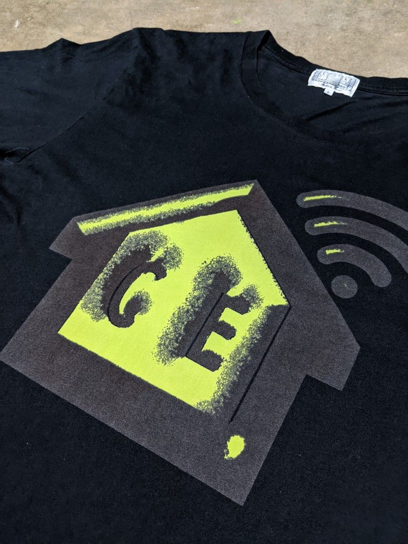 Cav Empt House Wi-Fi Shirt (Category: Tshirts & Polo Shirts ) located in Aliaga. Submitted by anselthrifts (Listing ID 1461076380, Image 3). Description: fits L 500+sf.