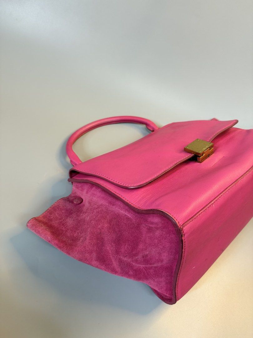 Celine Top Handle (Category: Cross-body Bags) located in Cebu City. Submitted by ricahsukaybags_2017 (Listing ID 1461044502, Image 3). Description: Celine, missing sling. Ganda ng lampo and name stamp .