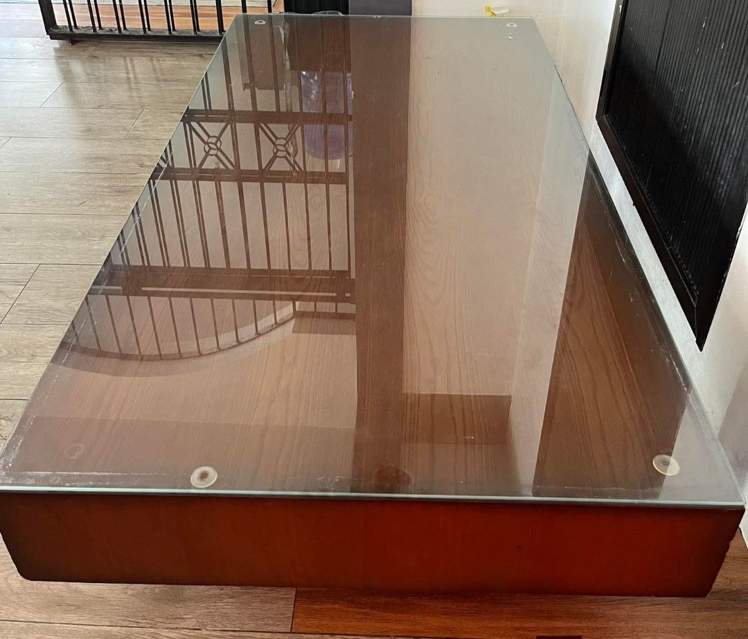 Center Table (Category: Tables & Sets) located in Meycauayan. Submitted by marygracecasimiro (Listing ID 1460995644, Image 2). Description: Japan surplus Center table solid wood and glass top Minor scratches ang wood Super good condition Free delivery and COD PHP6,000.