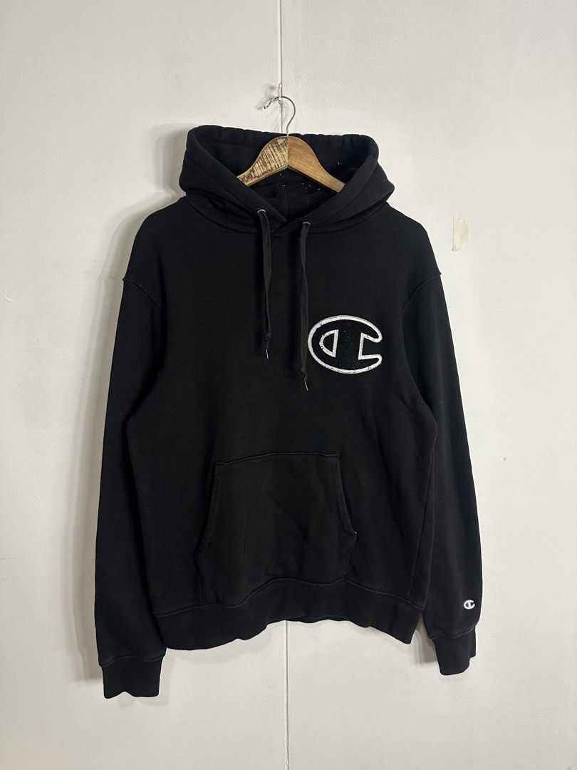 Champion big C hoodie (Category: Coats, Jackets and Outerwear) located in Las Pinas. Submitted by archimedes.joaquin (Listing ID 1461033053, Image 1). Description: Excellent condition - 9.7/10 color rate - big C patch sz large 23 width 27.5 length -issue: may pinhole sa pocket complete tags.