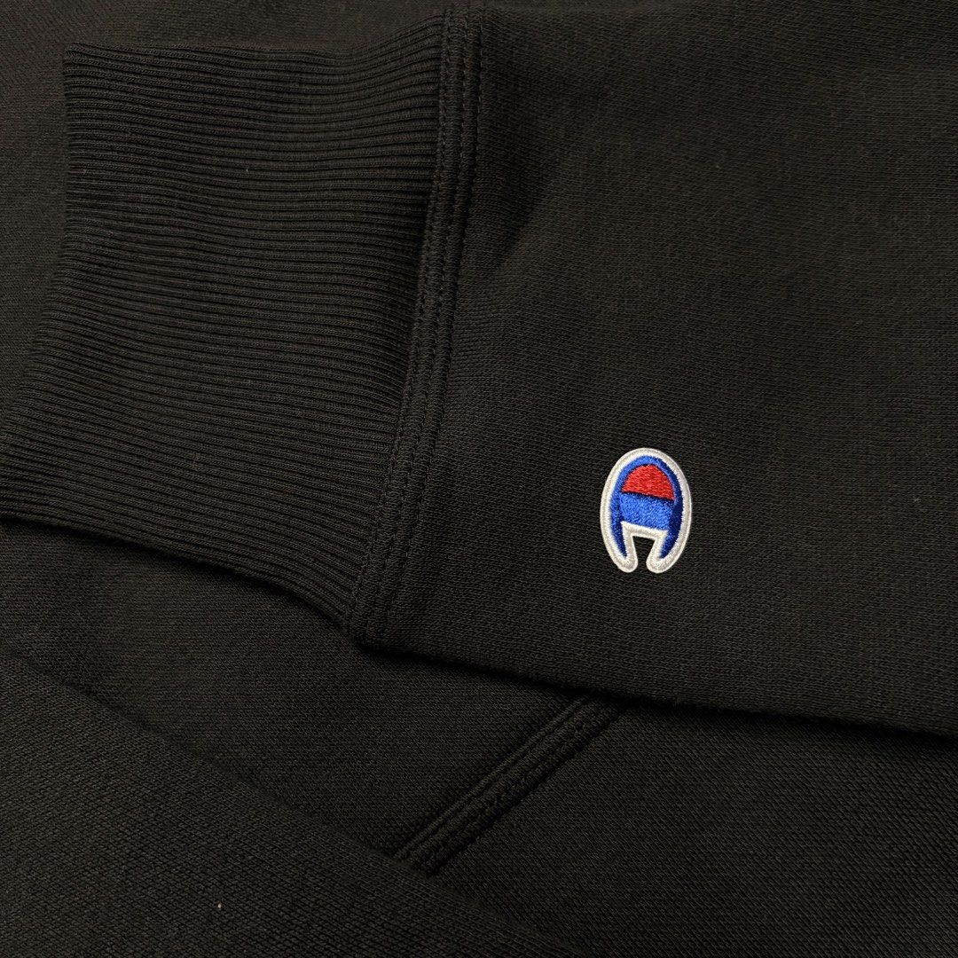 Champion OG Pullover fleece Hoodie (Category: Hoodies) located in Las Pinas. Submitted by collabcart (Listing ID 1461108638, Image 3). Description: 🛒Champion OG Pullover fleece Hoodie🛒 🇺🇸 Imported from US ✅ Brandnew ✅ Original/Authentic/legit 📐Sizes Available Large .