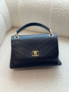 （分類：）位於 。 由 hikariluxury 提交（商品編號 1461021845，圖片 1）。簡介： 。