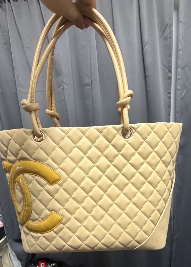 Chanel cambon (Category: Luxury Bags & Wallets) located in Marikina City. Submitted by 000christina000 (Listing ID 1460951296, Image 1). Description: Chanel cambon With minor rubs on the edges as shown on photo With authenticity card Price slightly negotiable.