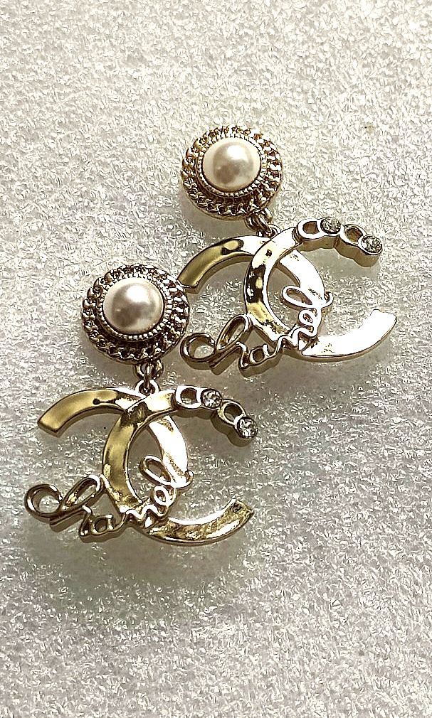 Chanel Dangling CC Earrings (Category: Luxury Accessories) located in Manila. Submitted by blings_thingies (Listing ID 1460970046, Image 2). Description: .