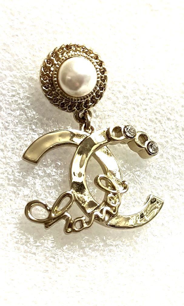 Chanel Dangling CC Earrings (Category: Luxury Accessories) located in Manila. Submitted by blings_thingies (Listing ID 1460970046, Image 3). Description: .