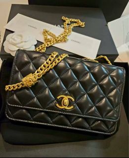 (Category: ) located in . Submitted by chicluxury (Listing ID 1461110201, Image 1). Description: .
