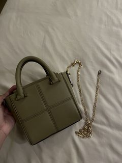 (Category: ) located in . Submitted by arawantobuy (Listing ID 1461068521, Image 1). Description: .