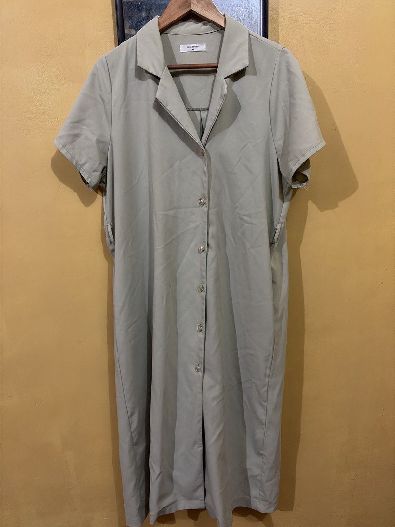 Chic Studio By Button-Up Collared Midi Dress (Category: Dresses) located in Caloocan City. Submitted by thriftsbypochi (Listing ID 1461032254, Image 1). Description: Bust 36-38 Waist 30-32 - Lightweight button-up dress from Chic Studio By - Collared neckline with short sleeves - Midi length with a slight flare - Convenient side pockets - Simple and versatile for everyday wear.