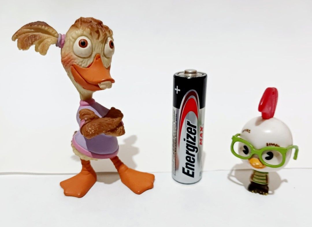 Chicken Little & Abby Mallard Figurines set (Category: Designer & Blind Box Toys) located in Mandaluyong City. Submitted by winniepeds22722 (Listing ID 1461066089, Image 1). Description: - Cute figurines from the movie Chicken Little. - Includes Abby Mallard and the little chick. - Perfect for collectors and fans of the movie. - Fun and unique display pieces..