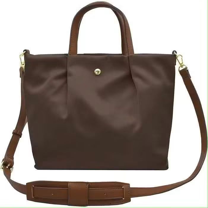 Classy handbag/slingbag (Category: Cross-body Bags) located in Manila. Submitted by raredeer-4deb4e (Listing ID 1460980286, Image 1). Description: pm for orders.