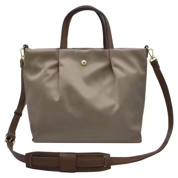Classy handbag/slingbag (Category: Cross-body Bags) located in Manila. Submitted by raredeer-4deb4e (Listing ID 1460980286, Image 2). Description: pm for orders.