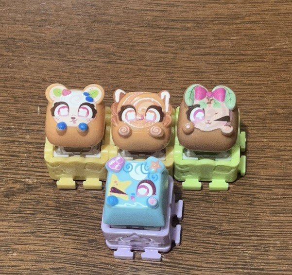 Clickeez series 2 & 3 (Category: Designer & Blind Box Toys) located in Manila. Submitted by corgibusiness (Listing ID 1461065449, Image 1). Description: - dm if you are looking for a specific clickeez, i might have stock!👀 - Clickeez series 2 & 3 - Gcash - Lalamove - Dm if interested! -₱100 each.