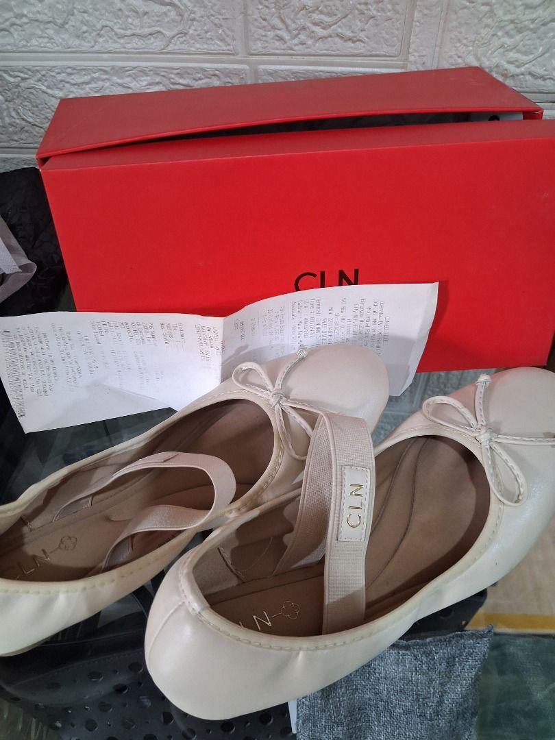 CLN Beige Ballet Flats with Bow and Strap (Category: Flats & Sandals) located in Manila. Submitted by katkween23 (Listing ID 1460961227, Image 3). Description: - Brand: CLN - Color: Beige - Style: Ballet Flats - Features: Cute bow detail at the front, elastic strap for a secure fit - Includes: Original box and receipt - Ideal for: Everyday wear.