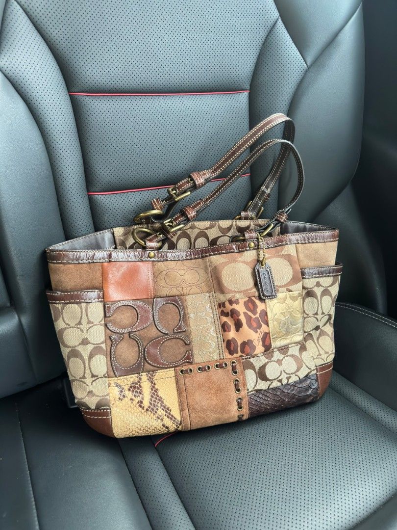 Coach Brown Leopard Patchwork (Category: Bags & Wallets) located in Ranau. Submitted by strapstorysec (Listing ID 1460929981, Image 2). Description: negotiable 🤎🫶🏻.