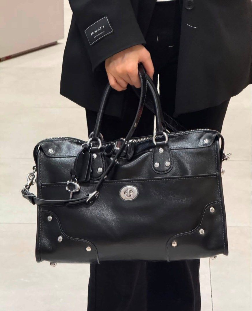 Coach Rhydel Stachel Bag 38 (Category: Cross-body Bags) located in Manila. Submitted by btdcbagtrendsdcapul.2 (Listing ID 1460939714, Image 1). Description: Inclusion: Tag, Carecard, Paper Bag, Dustbag, Limited stocks only 📩 Dm for inquiries .