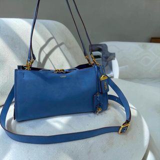 (Category: ) located in . Submitted by bagsboutiqueph (Listing ID 1460952500, Image 1). Description: .